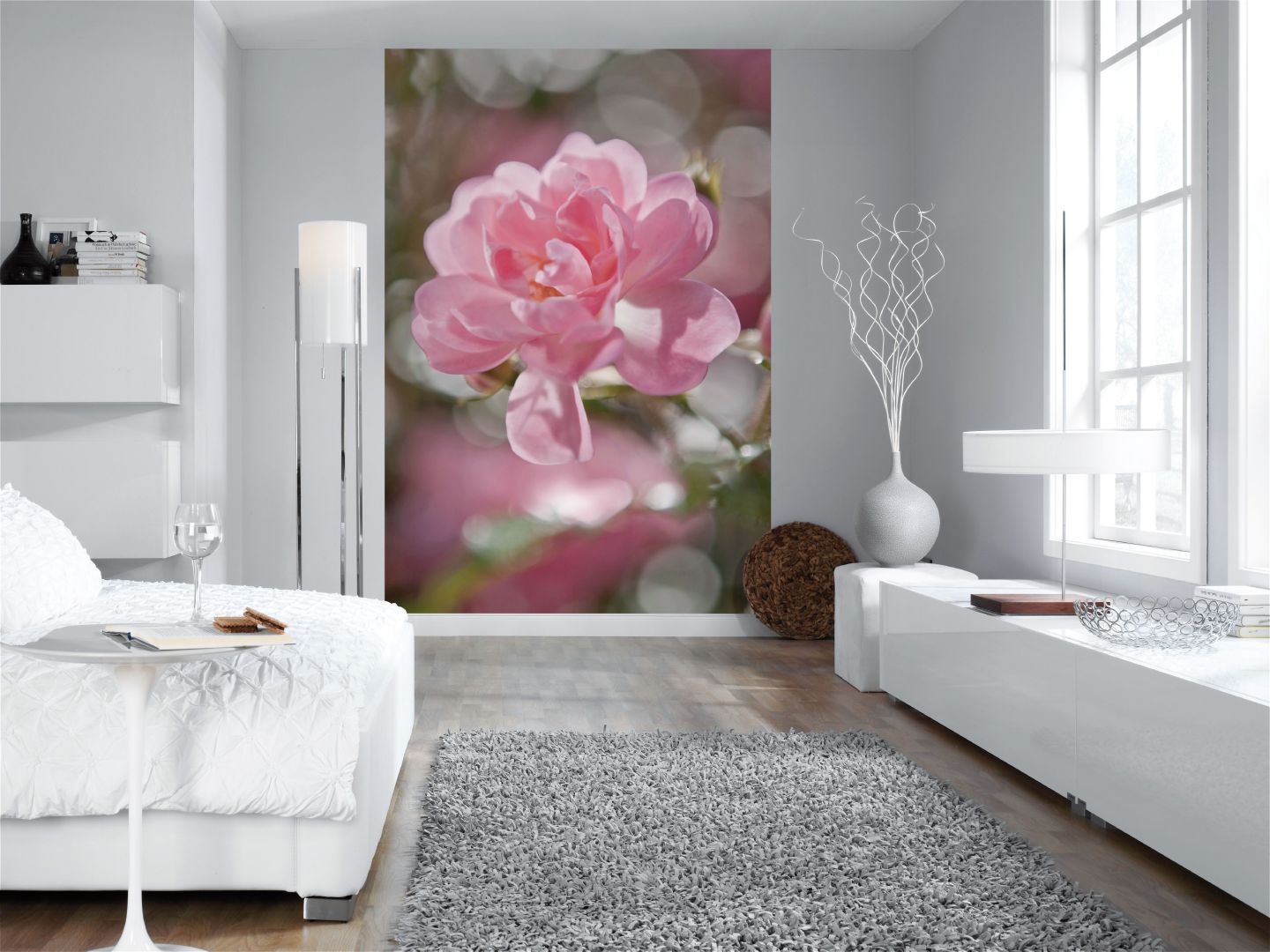 Фотообои с розой в спальне